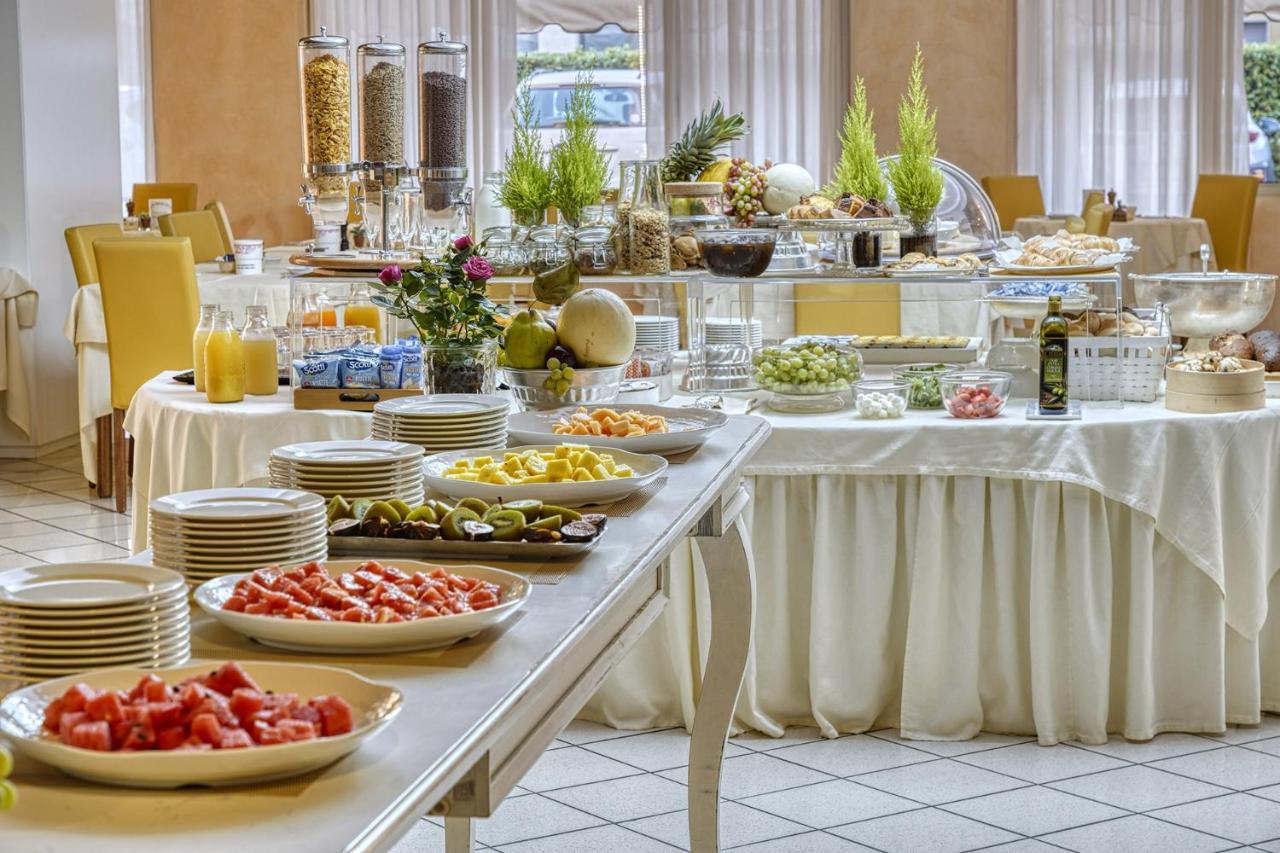 מונטגרוטו טרמה Hotel Terme Olympia מראה חיצוני תמונה