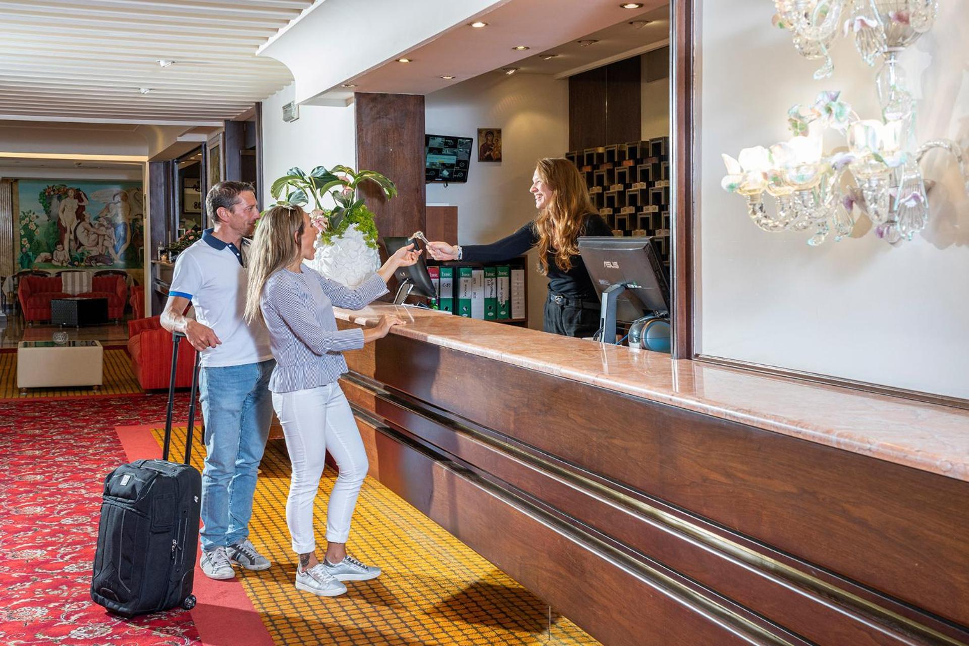 מונטגרוטו טרמה Hotel Terme Olympia מראה חיצוני תמונה