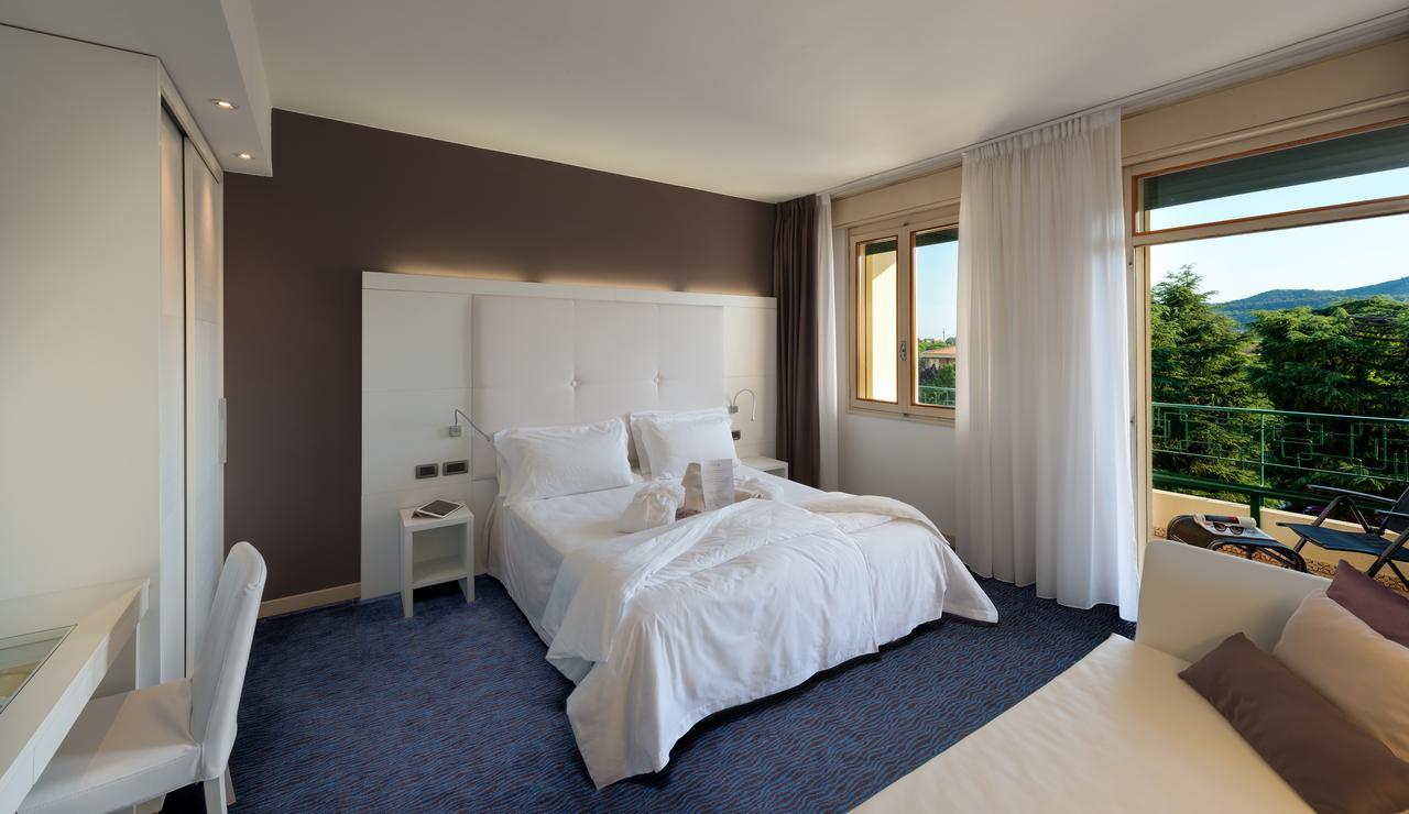 מונטגרוטו טרמה Hotel Terme Olympia מראה חיצוני תמונה