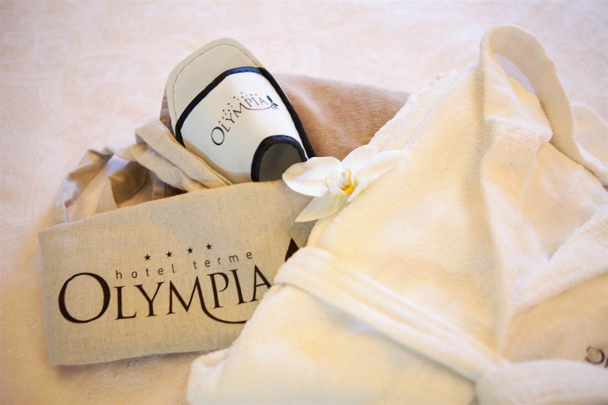 מונטגרוטו טרמה Hotel Terme Olympia מראה חיצוני תמונה
